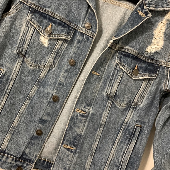 Boyfriend fit denim jacket 💕 - Picture 6 of 6